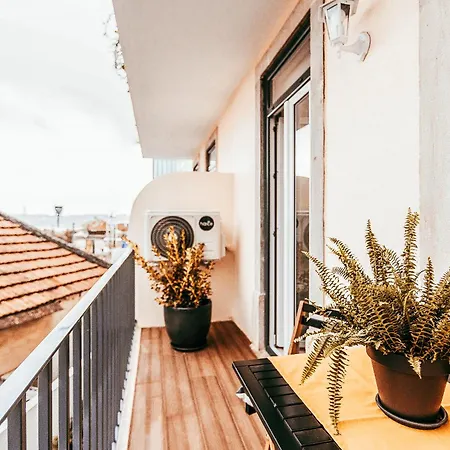 Apartment Prestige Ajuda By Gt House