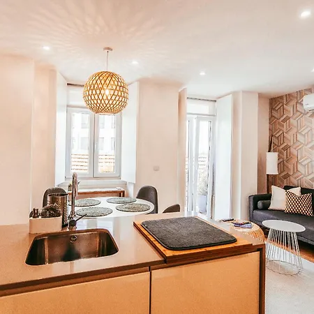 Prestige Ajuda By Gt House Apartment